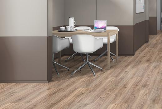 OAK BRUSHED 5 X 243 X 1295