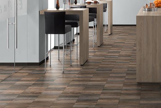 NATURAL CROSSVILLE OAK 10 X 327 X 1292