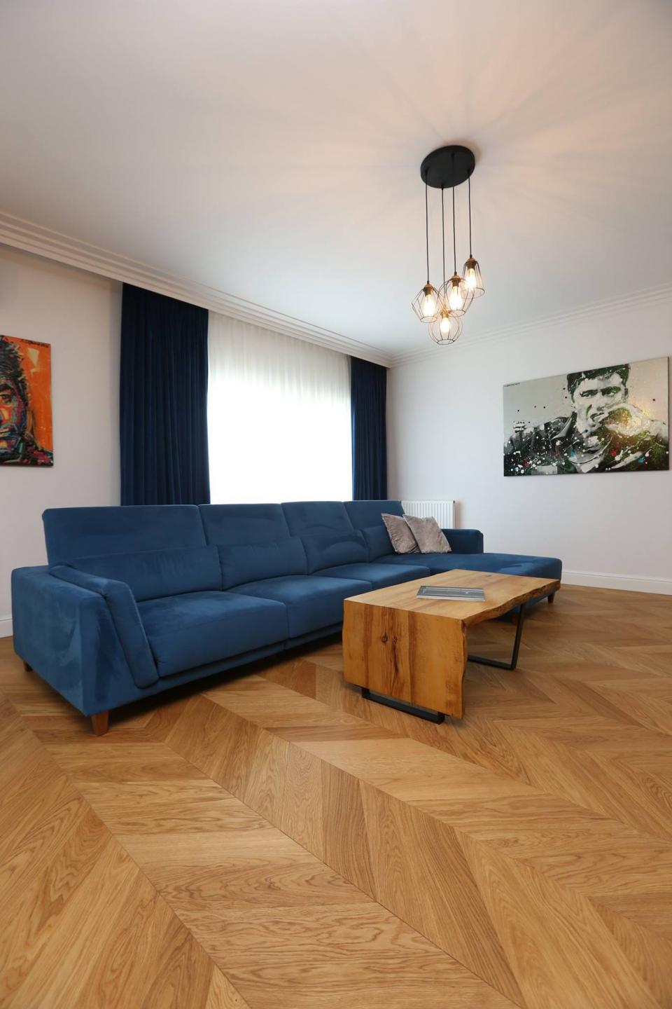 Parchetul de stejar, vedeta proiectului Woodcore din Emerald Residences