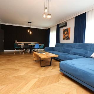 Parchetul de stejar, vedeta proiectului Woodcore din Emerald Residences