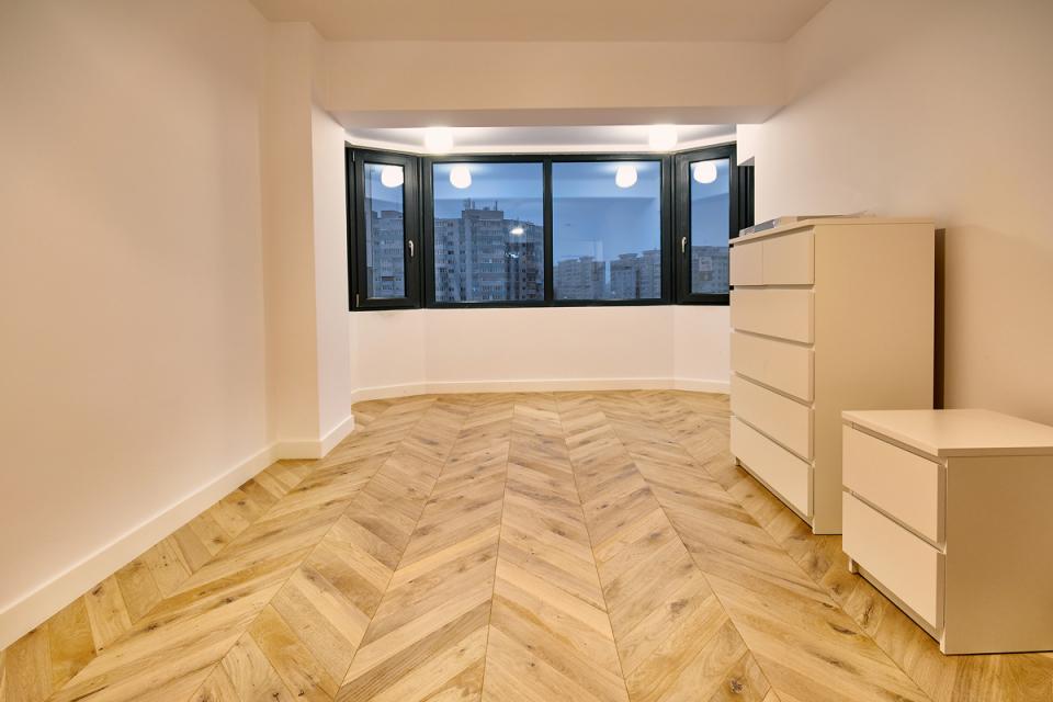 Proiect Woodcore: Am schimbat total fața unui apartament din Cluj cu un parchet din stejar natural